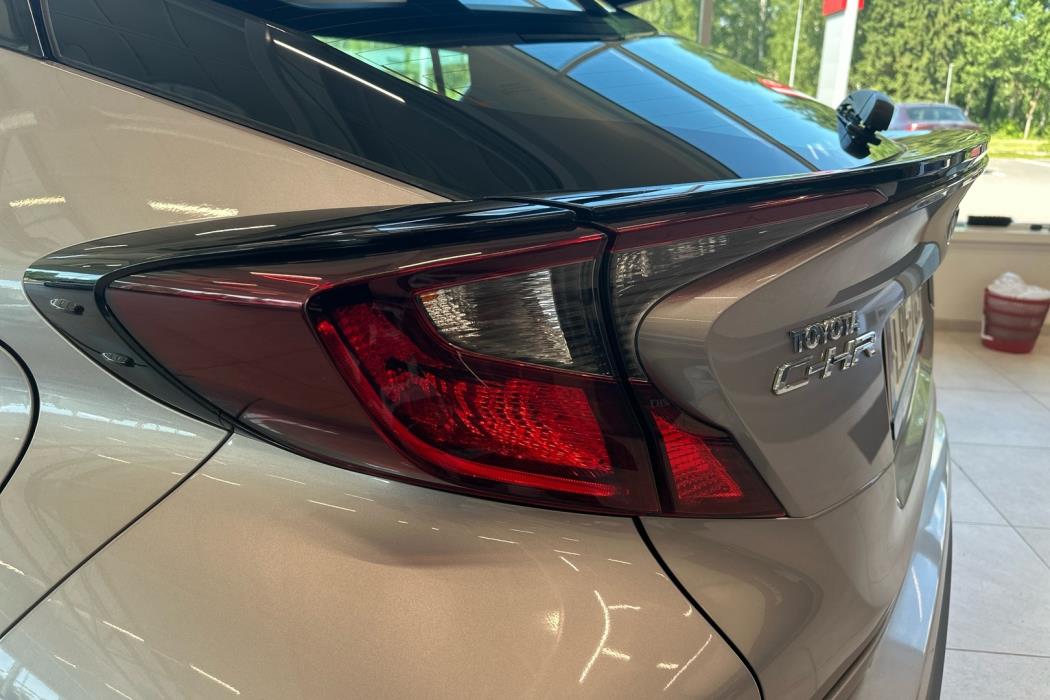 TOYOTA C-HR 2022