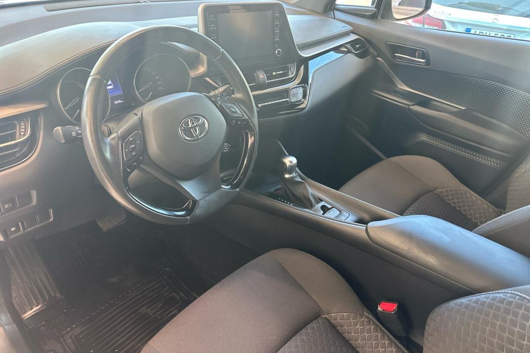 TOYOTA C-HR 2022