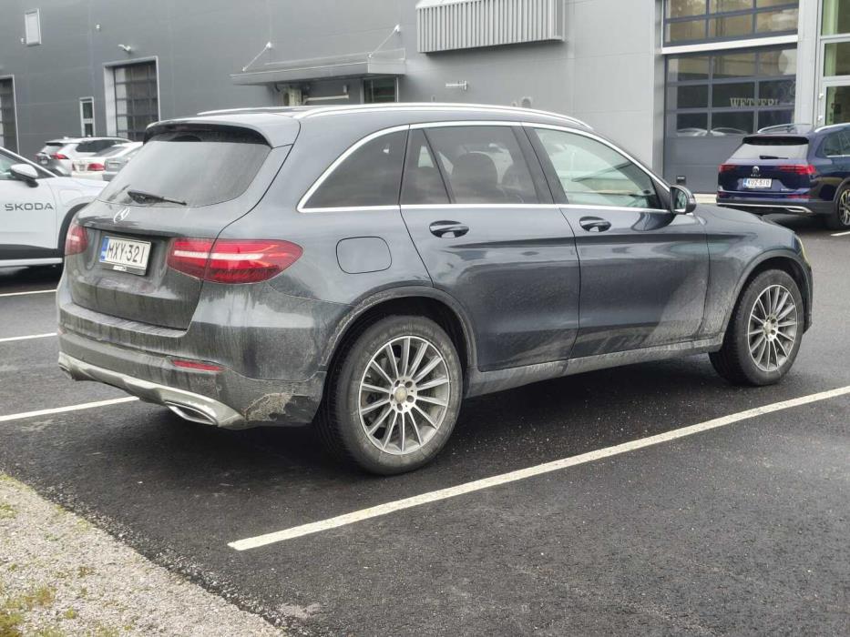 MERCEDES-BENZ GLC 2016