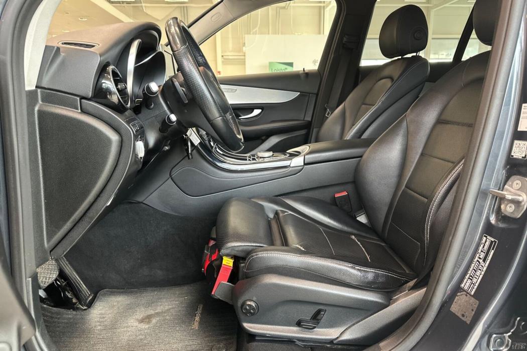 MERCEDES-BENZ GLC 2016