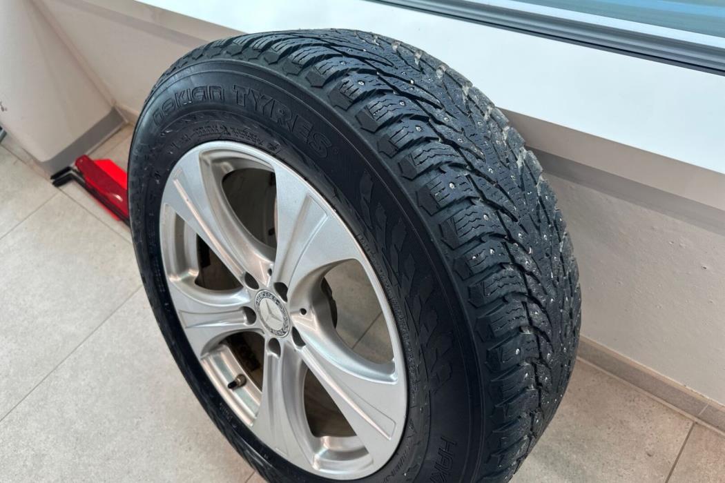 MERCEDES-BENZ GLC 2016