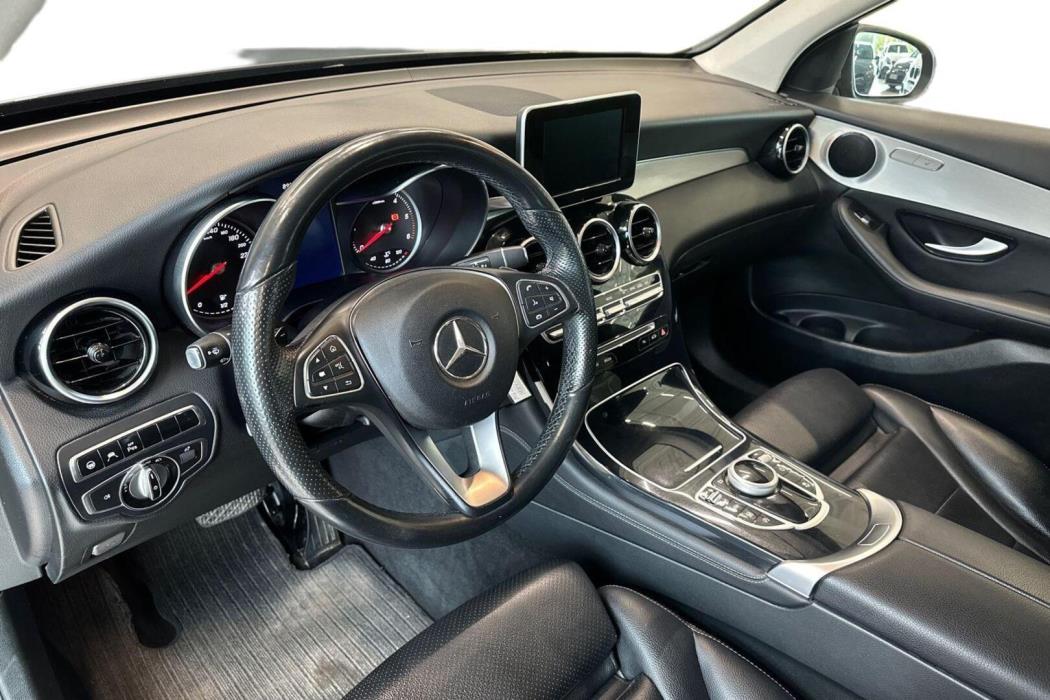 MERCEDES-BENZ GLC 2016
