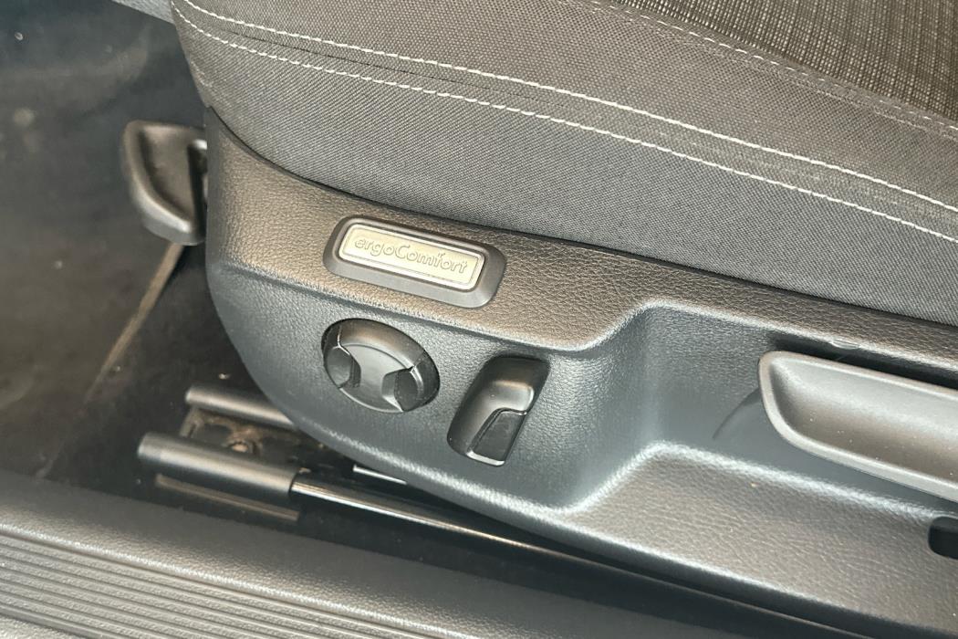 VOLKSWAGEN Passat 2021