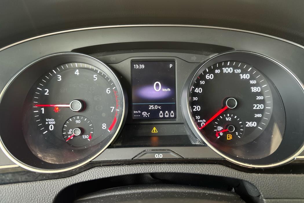 VOLKSWAGEN Passat 2021