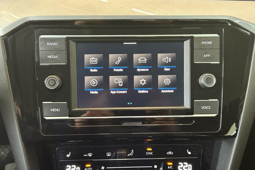 VOLKSWAGEN Passat 2021