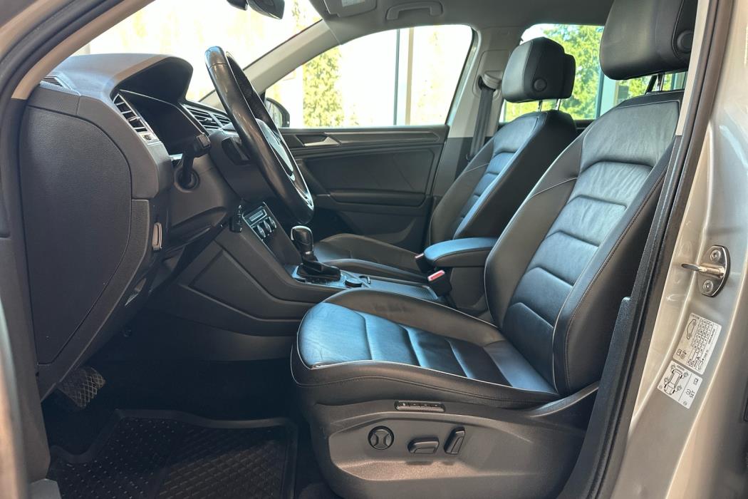 VOLKSWAGEN Tiguan 2016