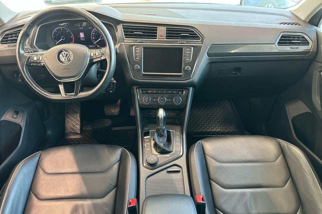 VOLKSWAGEN Tiguan 2016