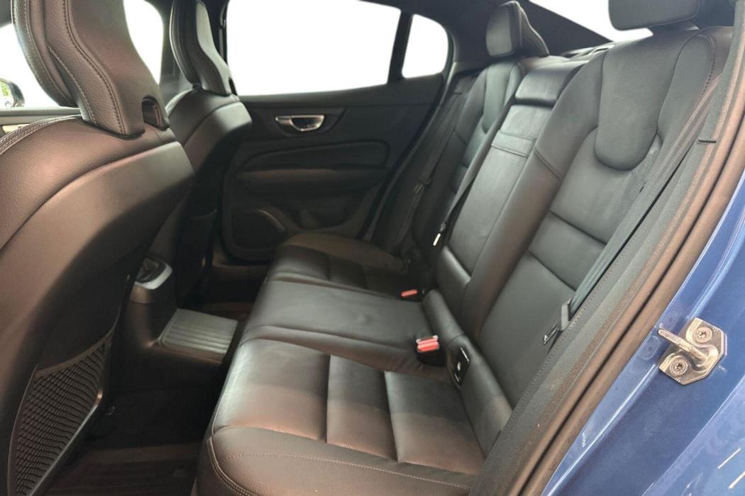 VOLVO S60 2019