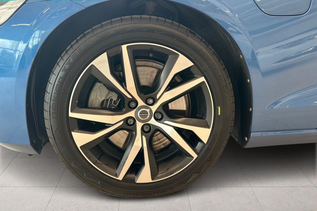 VOLVO S60 2019