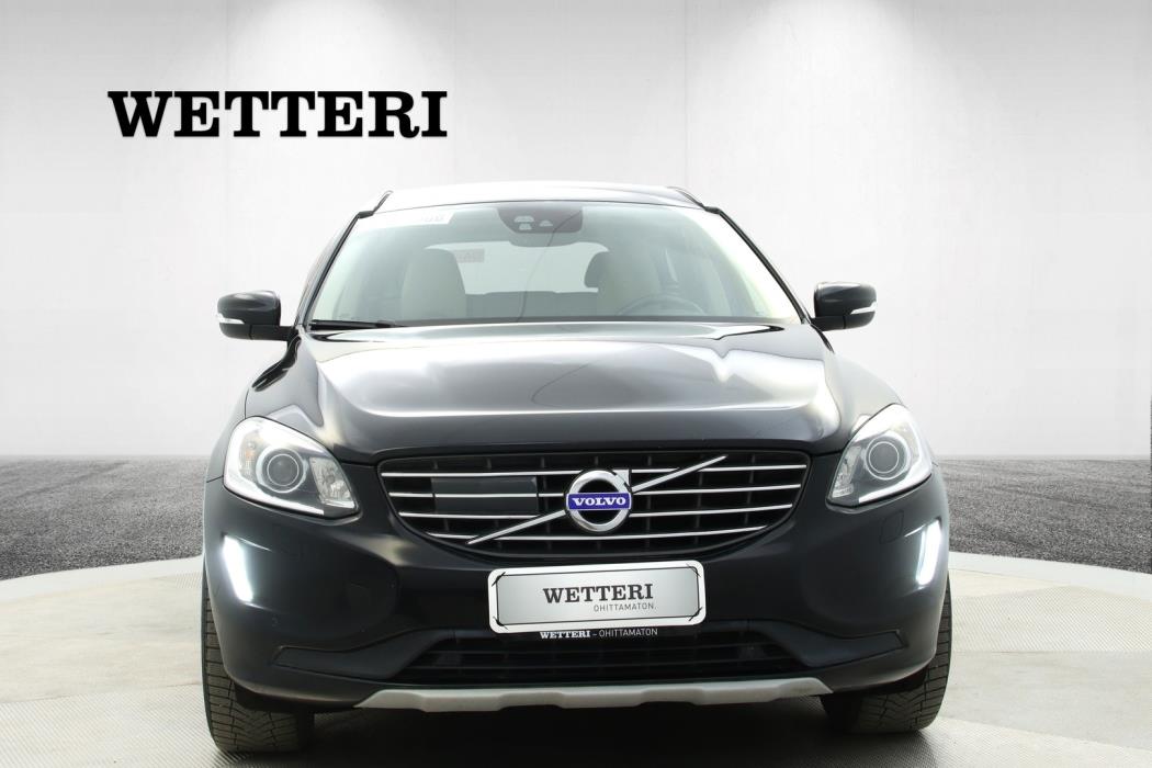 VOLVO XC60 2017