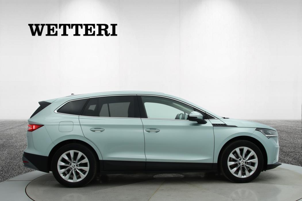 SKODA Enyaq 2023