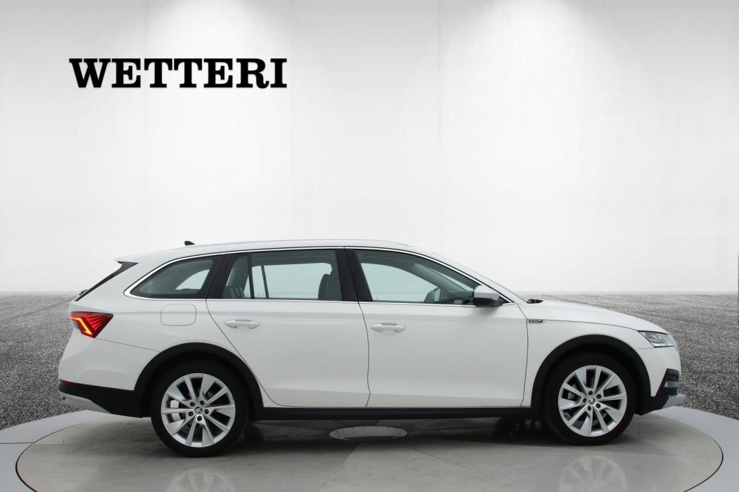 SKODA Octavia 2022