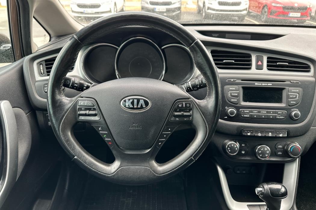 KIA cee'd 2012