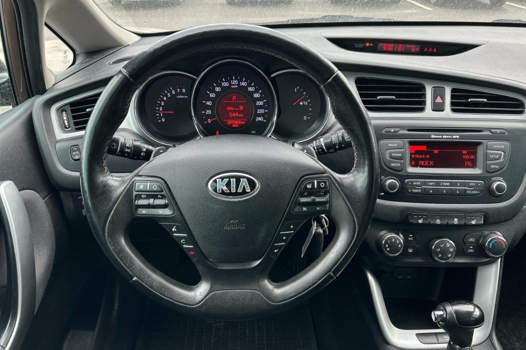 KIA cee'd 2012