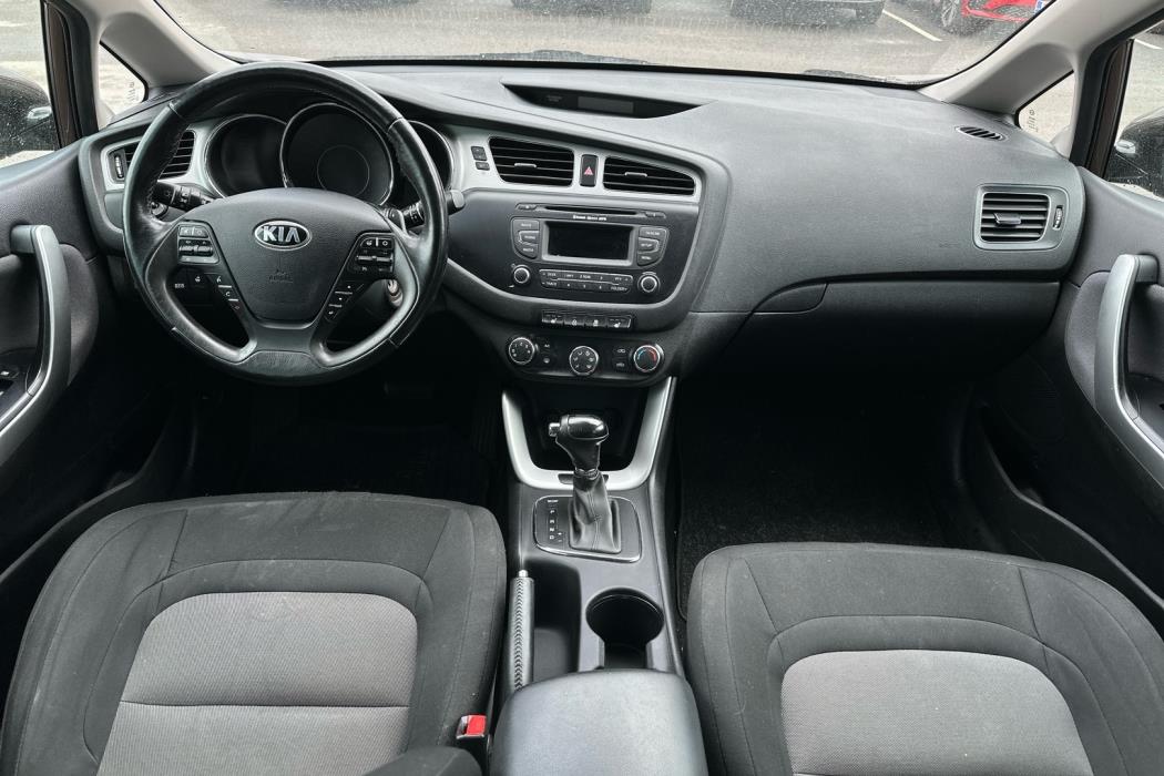 KIA cee'd 2012