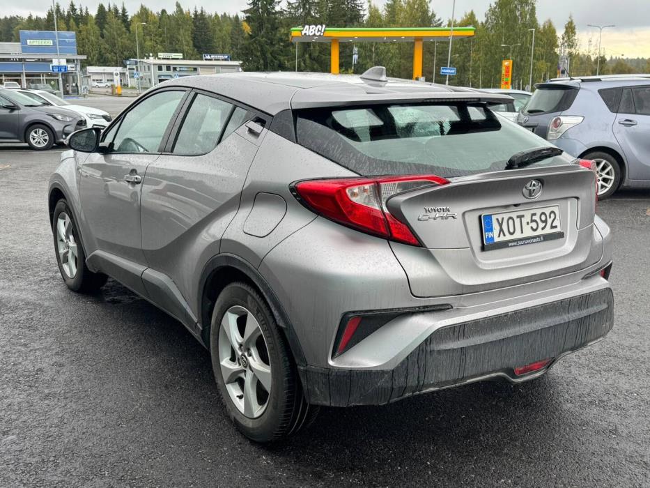 TOYOTA C-HR 2018