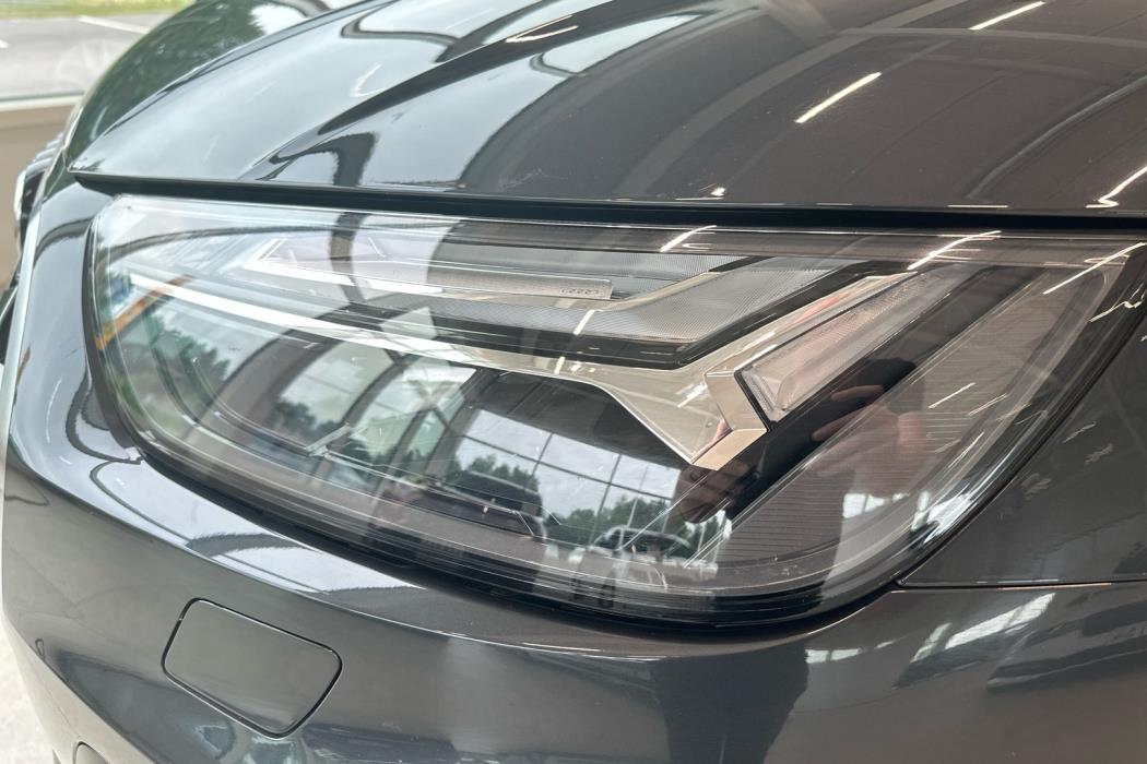 AUDI Q5 2021