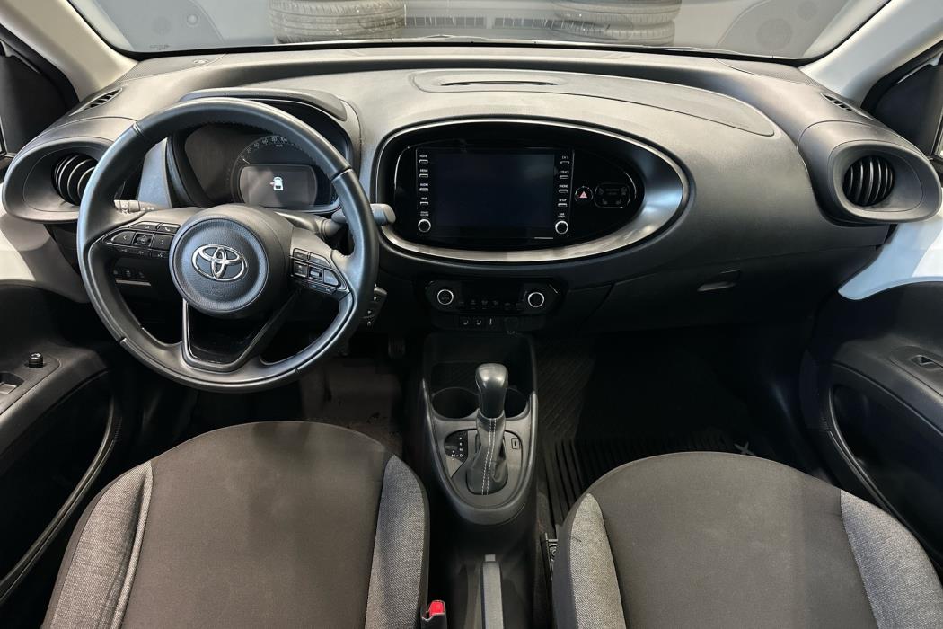 TOYOTA Aygo X 2023