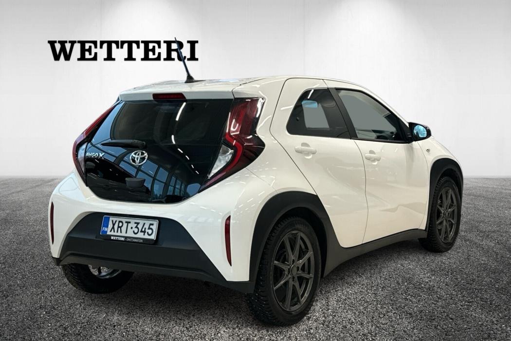 TOYOTA Aygo X 2023