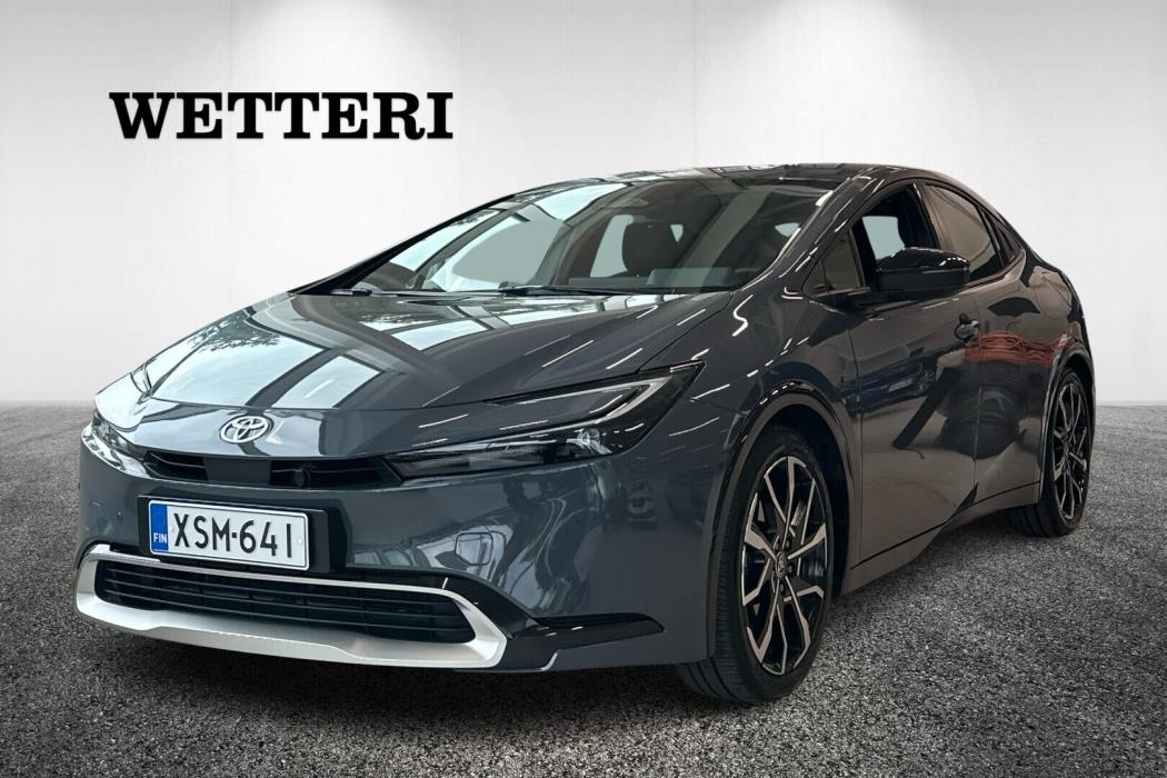 TOYOTA Prius Plug-in 2024