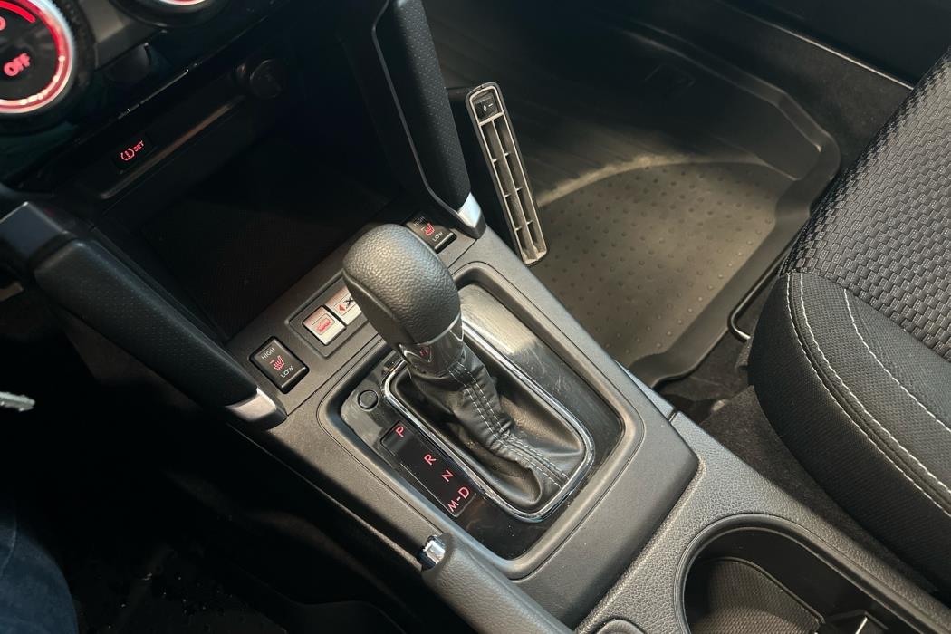 SUBARU Forester 2018