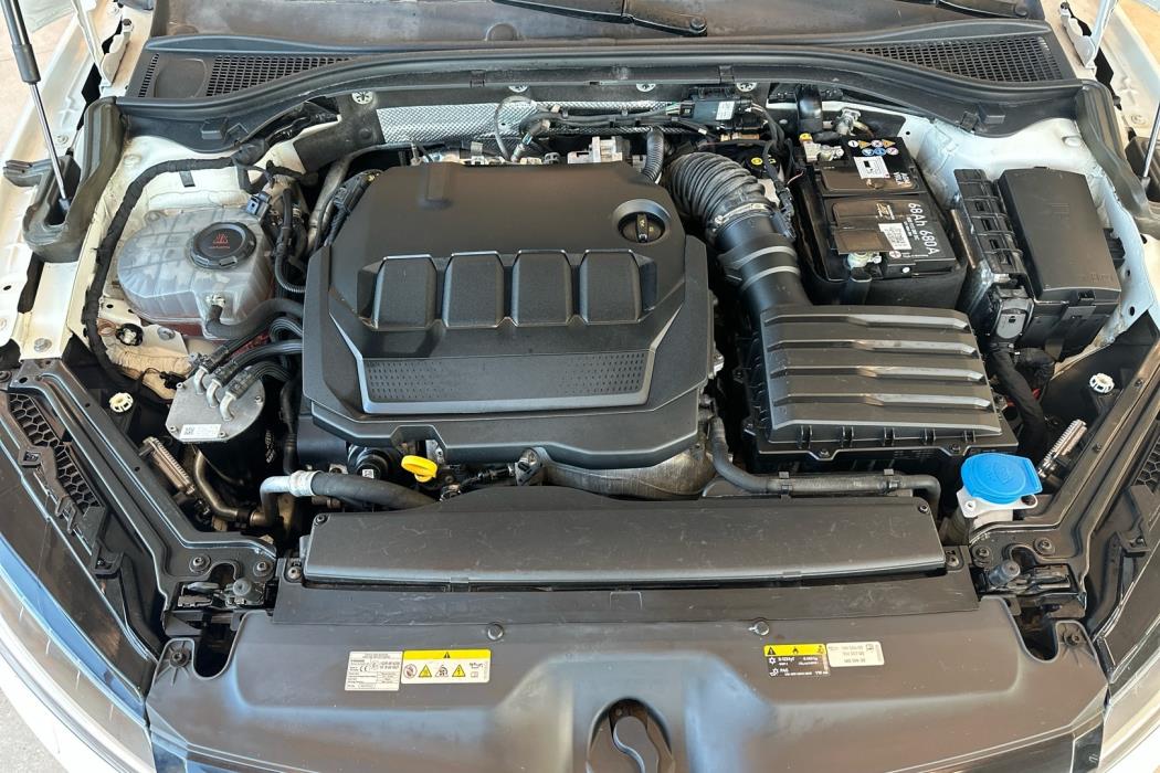 SKODA Superb 2023