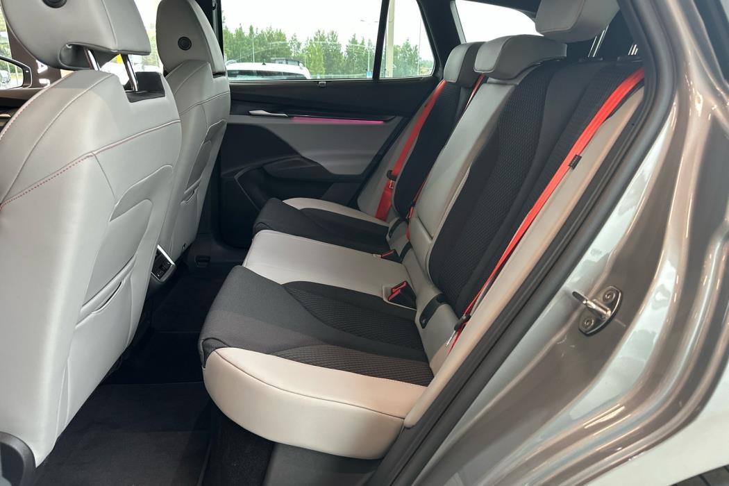 SKODA Enyaq 2026