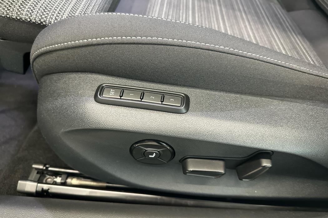 SKODA Superb 2026