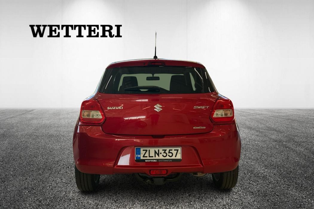 SUZUKI Swift 2017