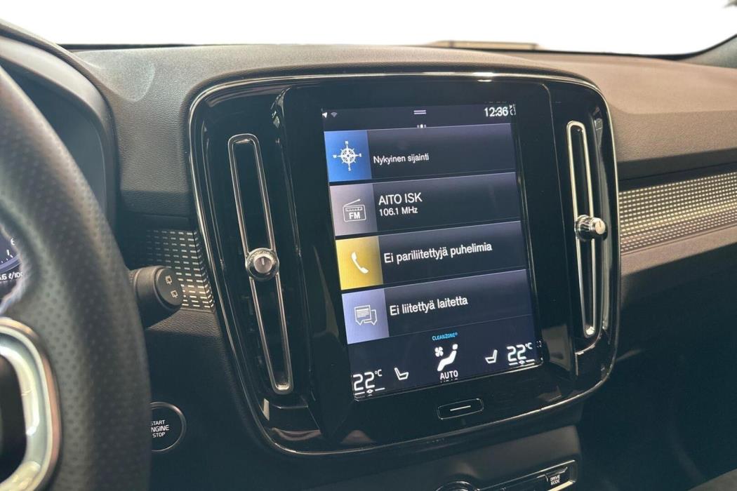 VOLVO XC40 2018
