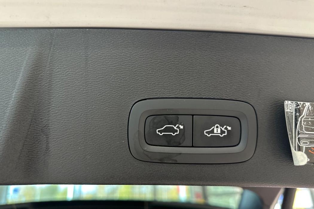 VOLVO XC40 2018