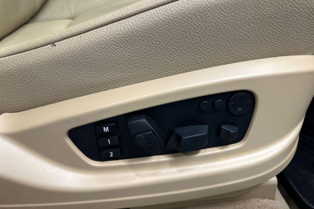 BMW X6 2012
