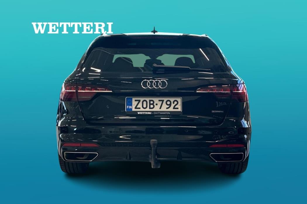 AUDI A4 2022