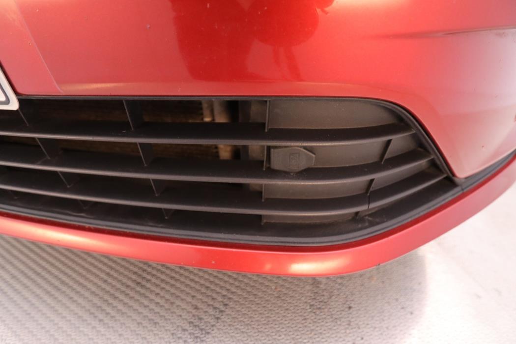 VOLKSWAGEN Golf Sportsvan 2015