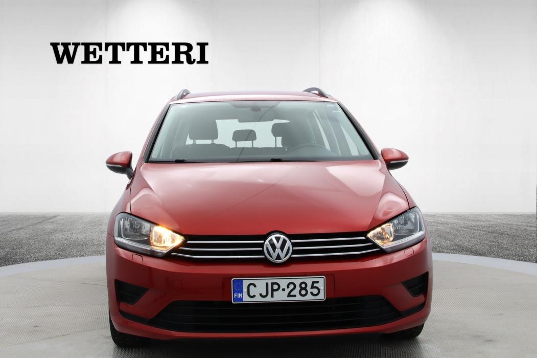 VOLKSWAGEN Golf Sportsvan 2015