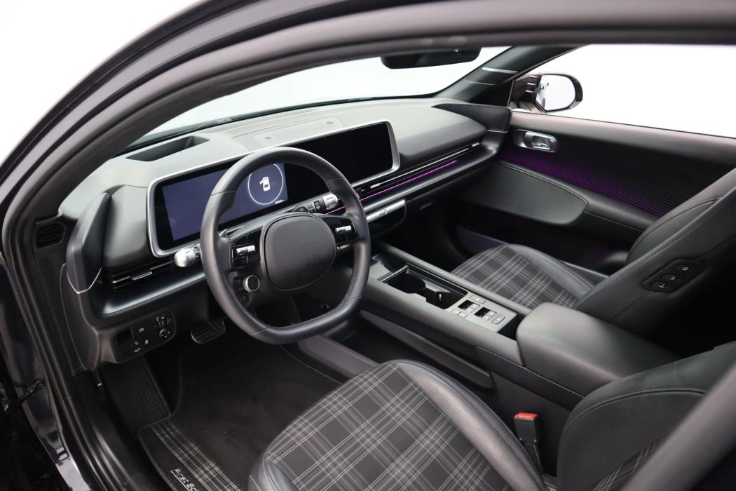HYUNDAI IONIQ 6 2023