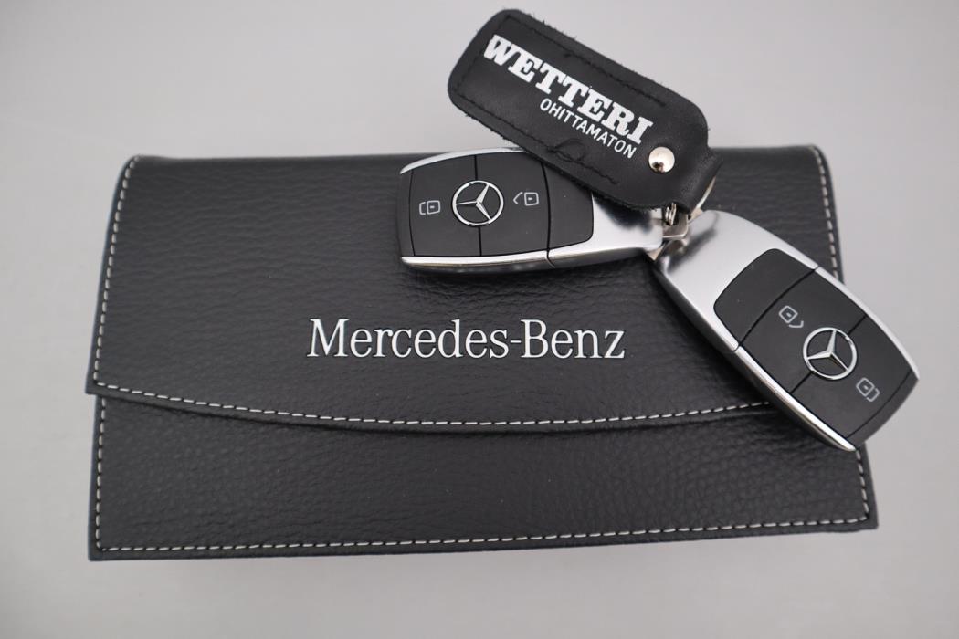 MERCEDES-BENZ A 2021