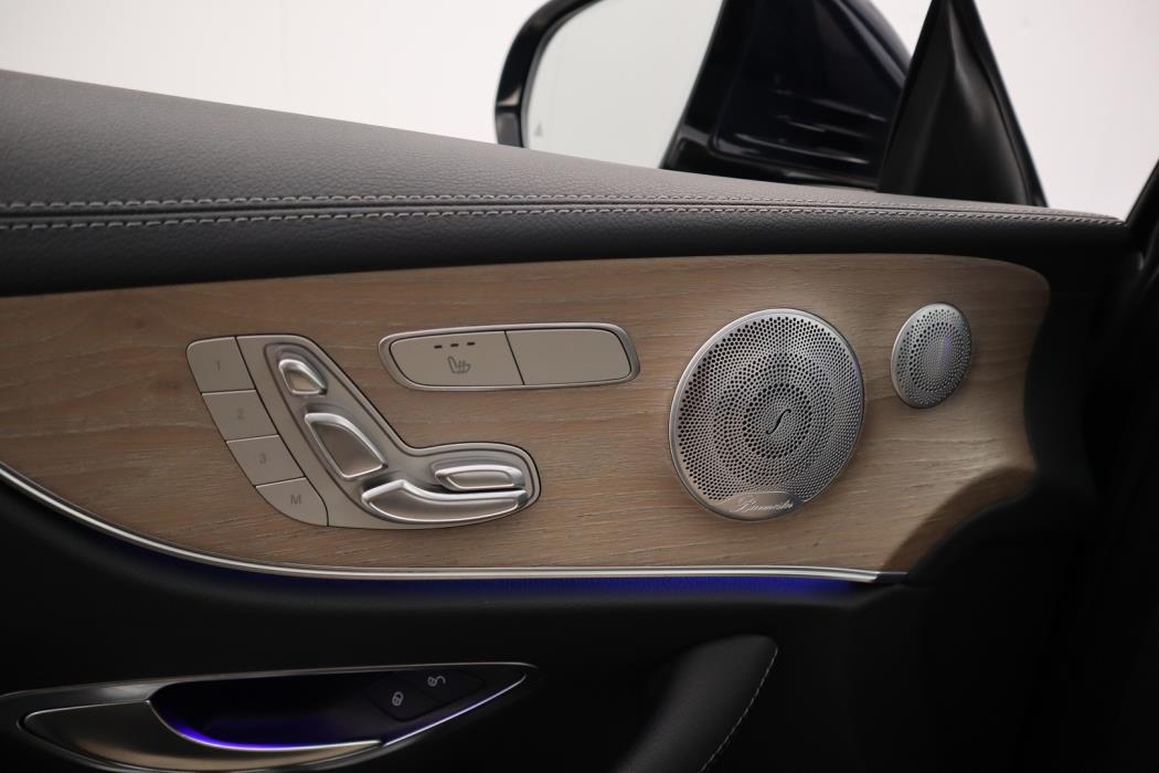 MERCEDES-BENZ E 2019