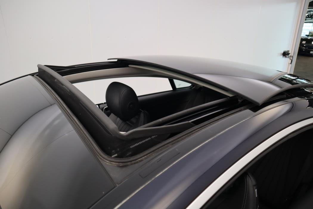 MERCEDES-BENZ E 2019