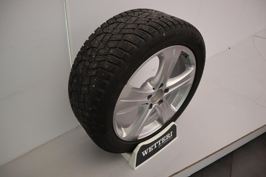 MERCEDES-BENZ E 2019