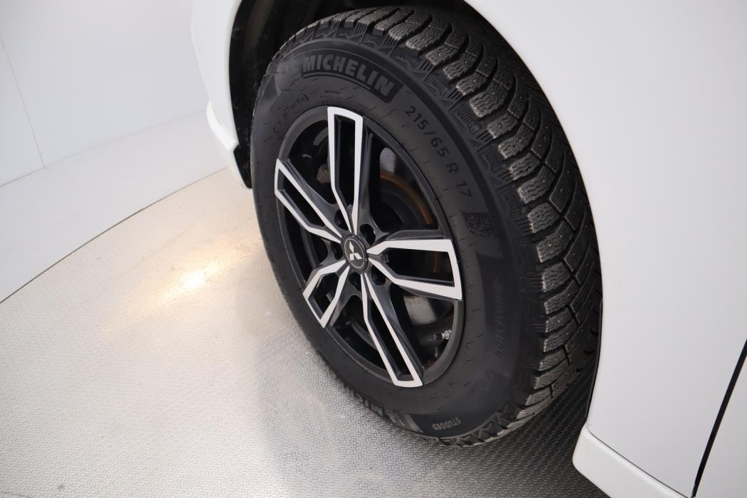 MITSUBISHI Outlander PHEV 2021