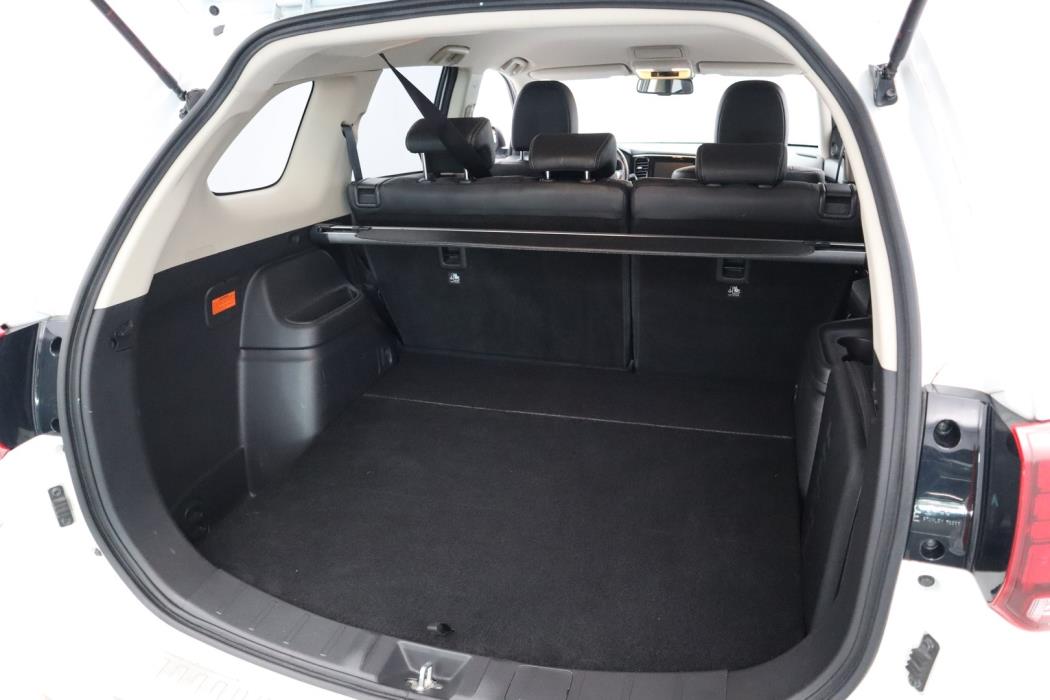 MITSUBISHI Outlander PHEV 2021