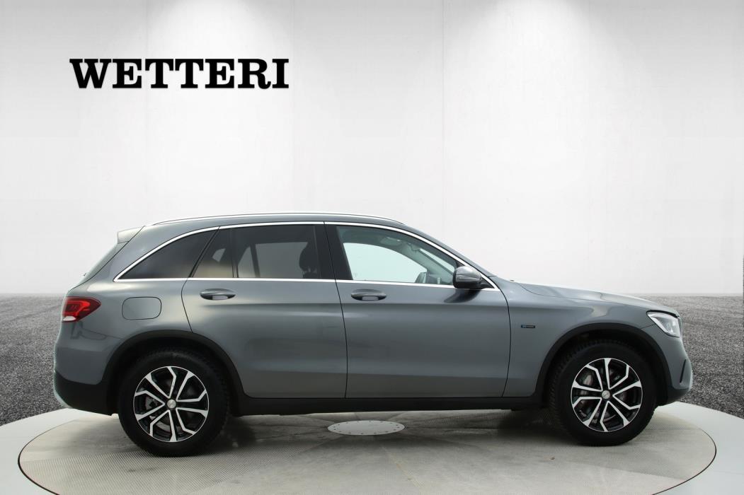 MERCEDES-BENZ GLC 2020