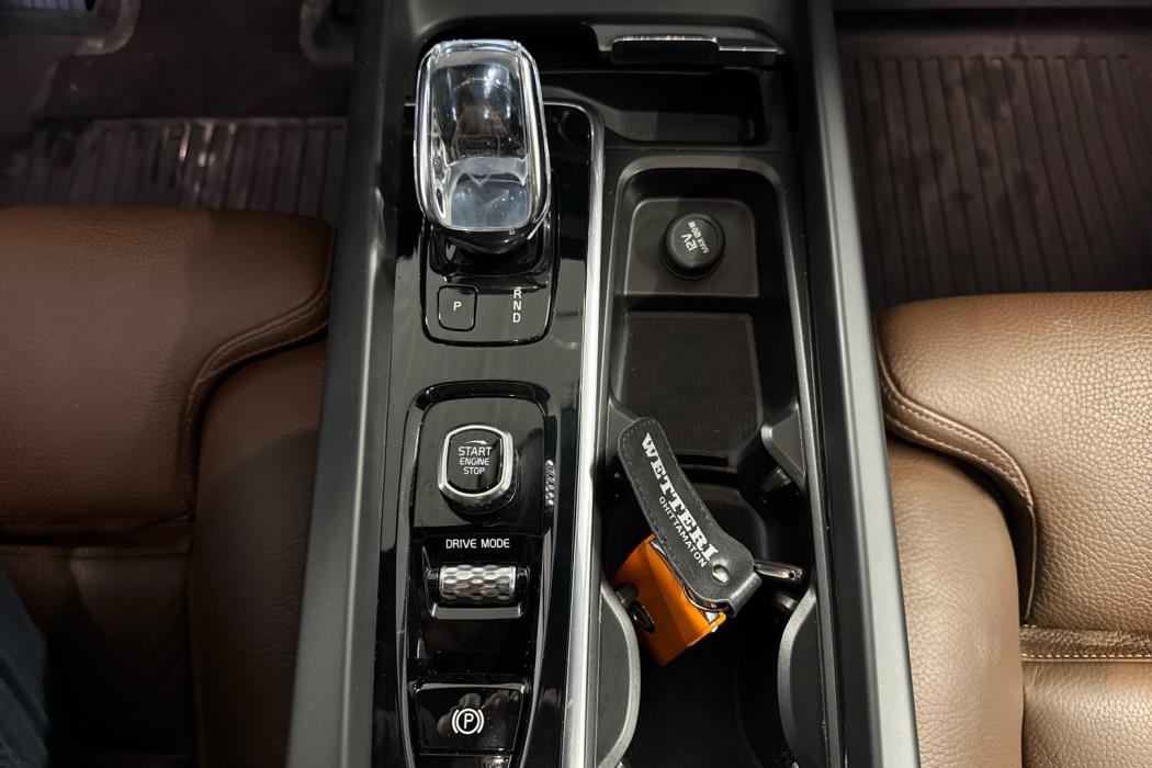 VOLVO XC60 2021