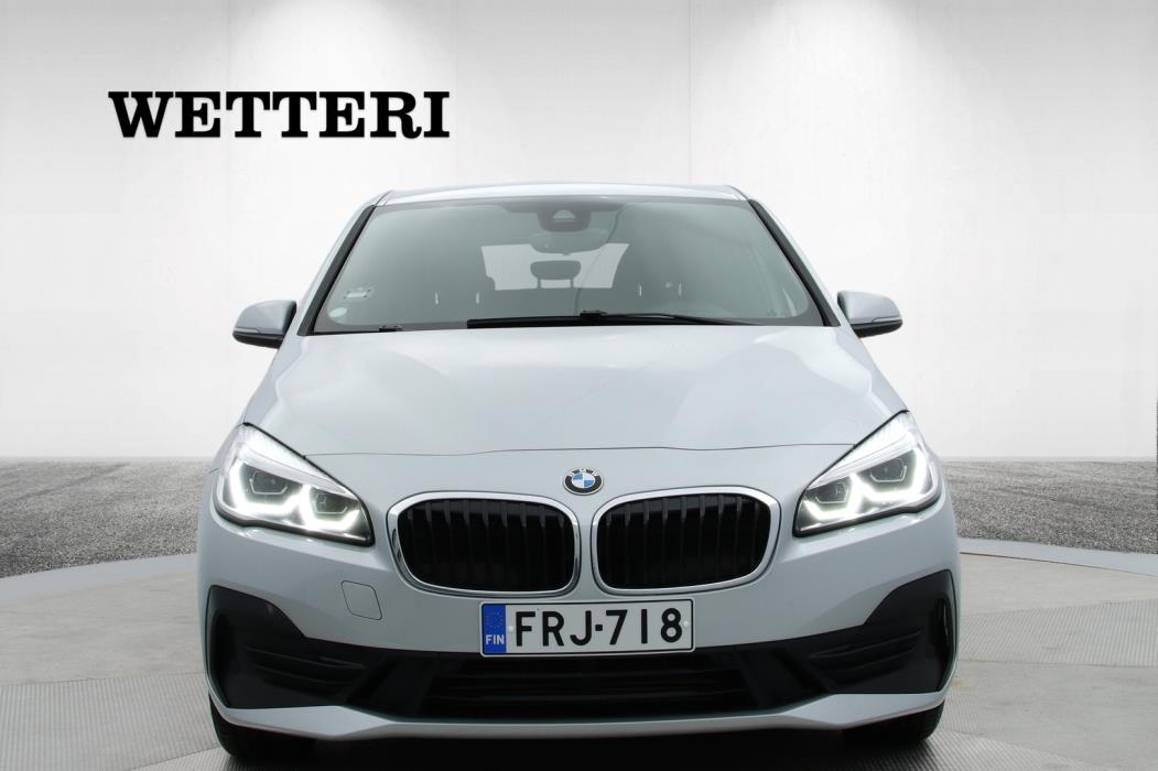 BMW 225 2020