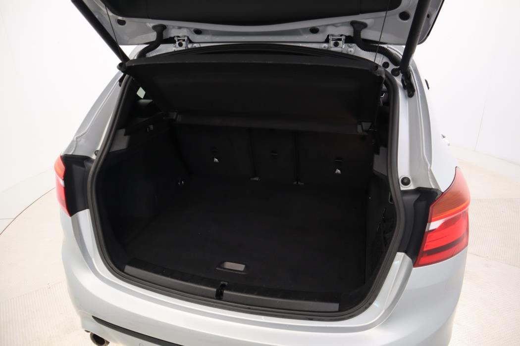 BMW 225 2020