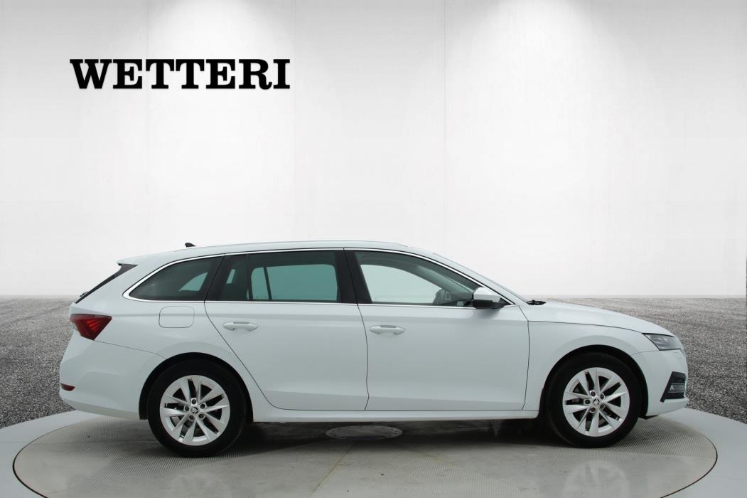 SKODA Octavia 2021