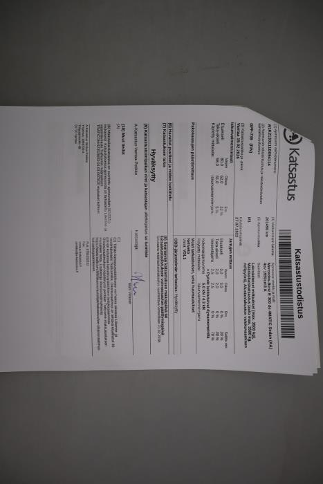 MERCEDES-BENZ E 2022