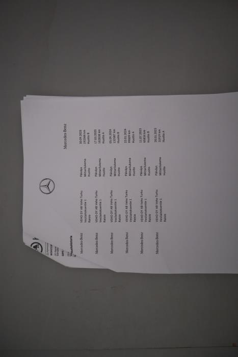 MERCEDES-BENZ E 2022