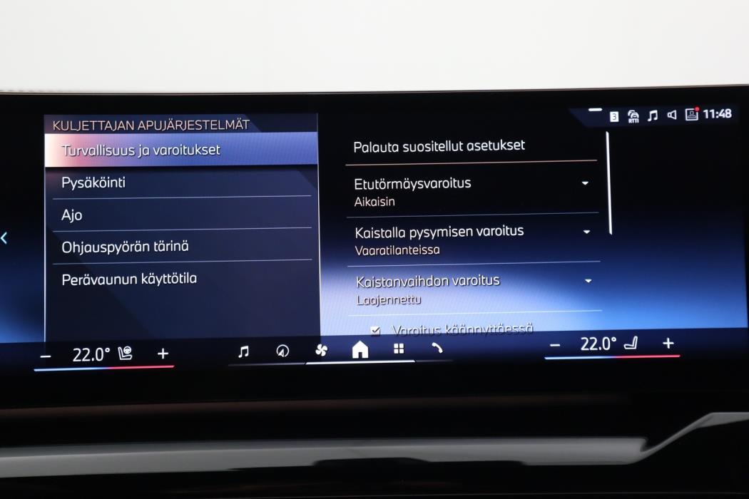 BMW i5 2024